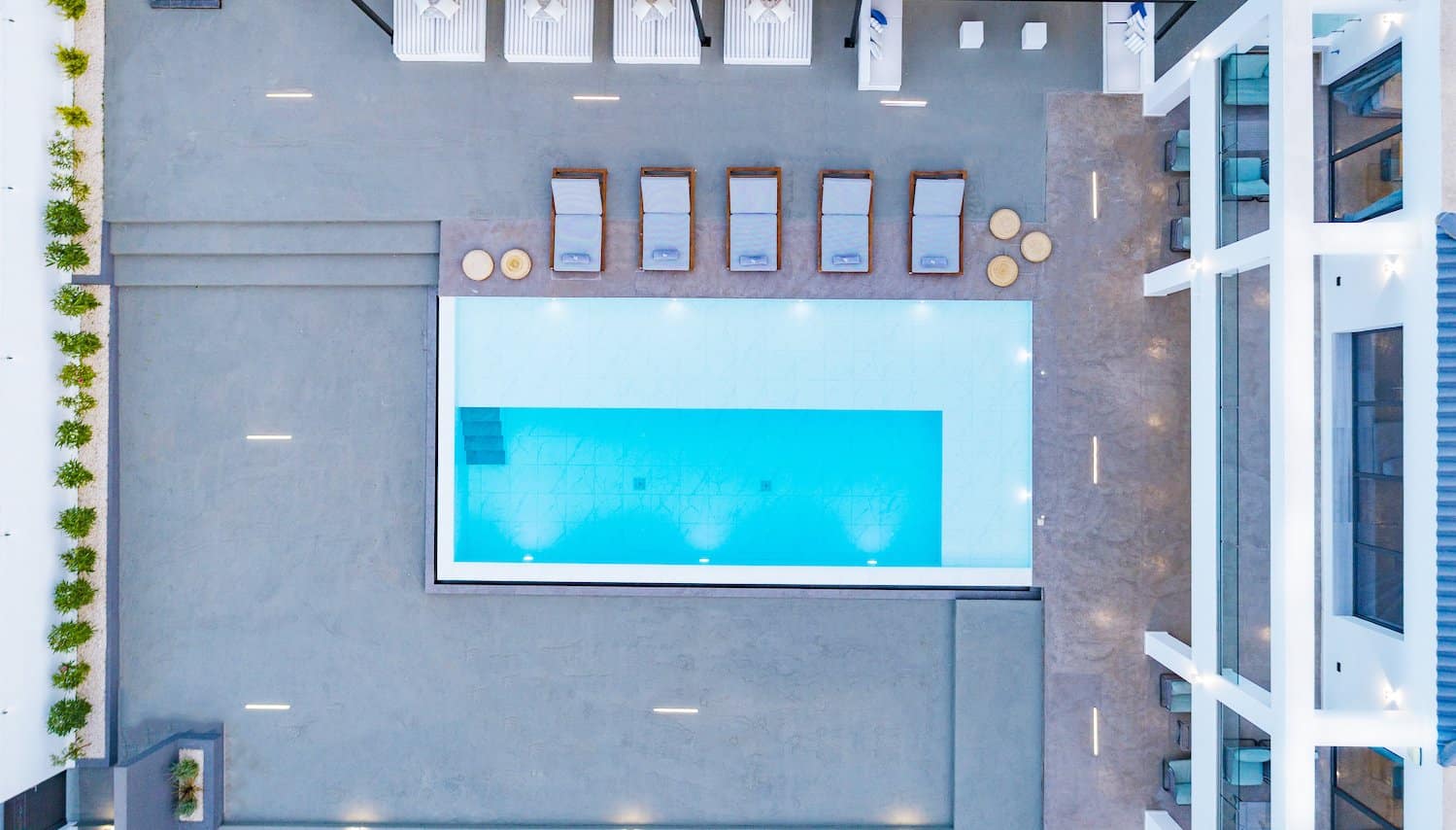 Divine Villa exterior and pool in Zakynthos