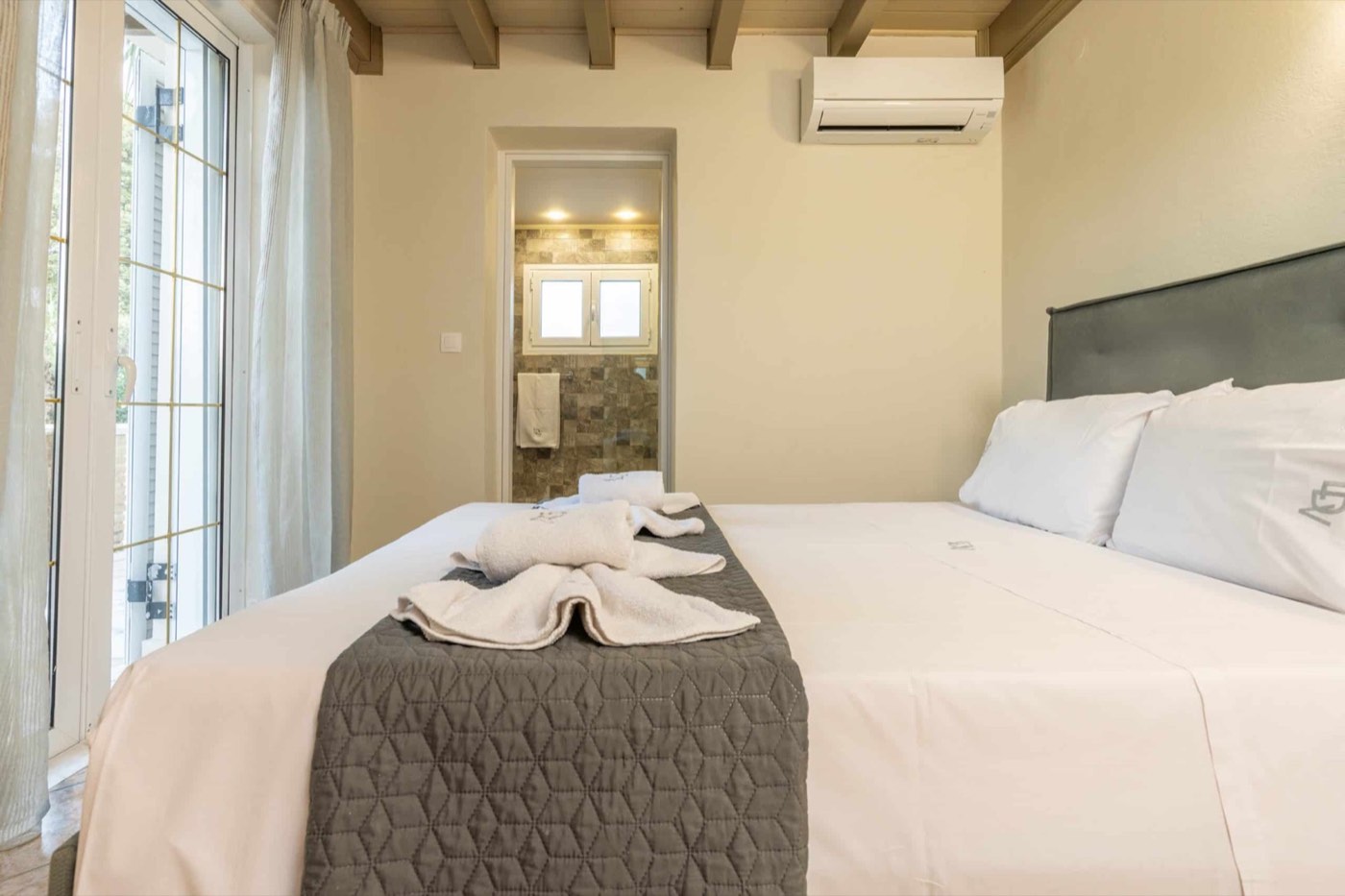 Dream Villa interior detail