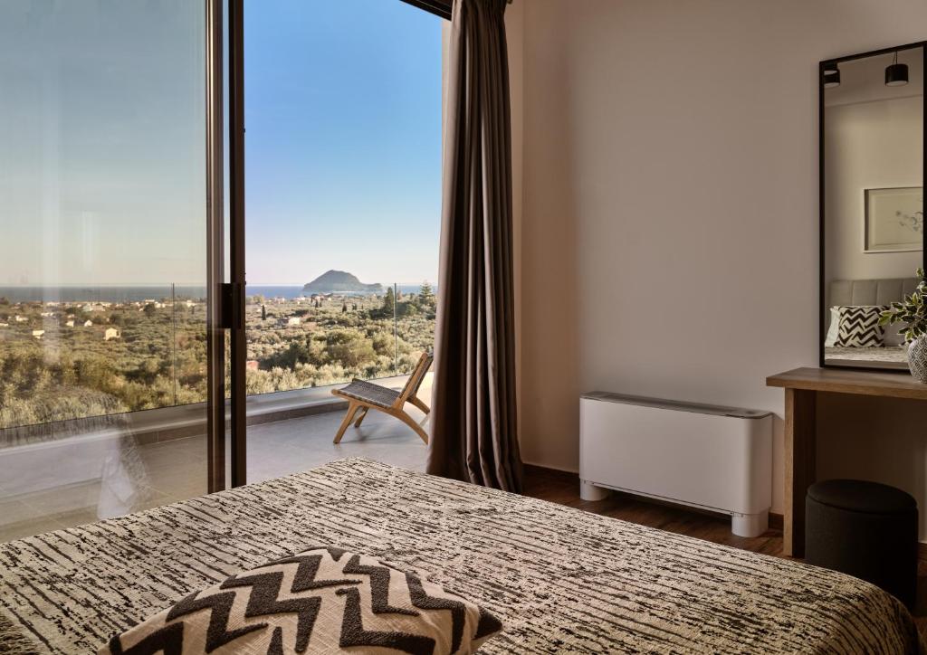 Sea-view bedroom at Felicita Villa Zakynthos